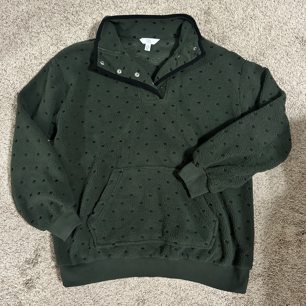 Hunter Green w/Black Polka Dot Pullover